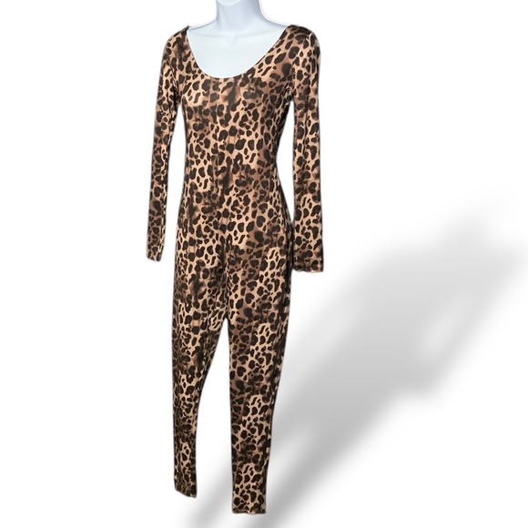 Leopard Full Bodysuit with Scoop neck size Medium - Picture 2 of 5